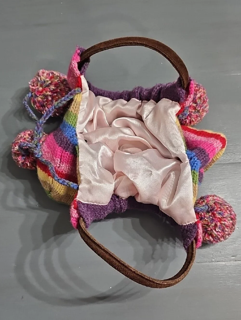 Rainbow Stripe Pom-Pom Knit Handbag - Multicolor
